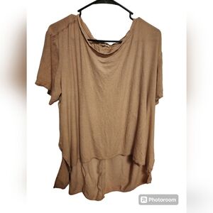 Jane & Delaney Thin Cream Colored Distressed t-shirt 1X Oversized